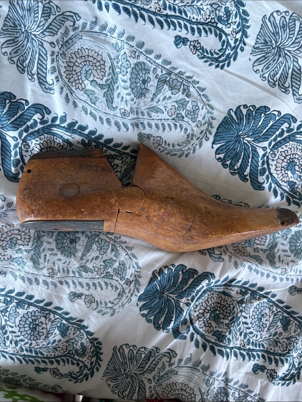 Almost antique ladies shoe last